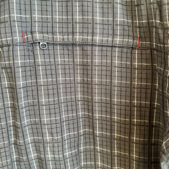 Columbia Men's Navy Blue Checkered Short Sleeve Button Down Casual Shirt XL - Picture 4 of 7